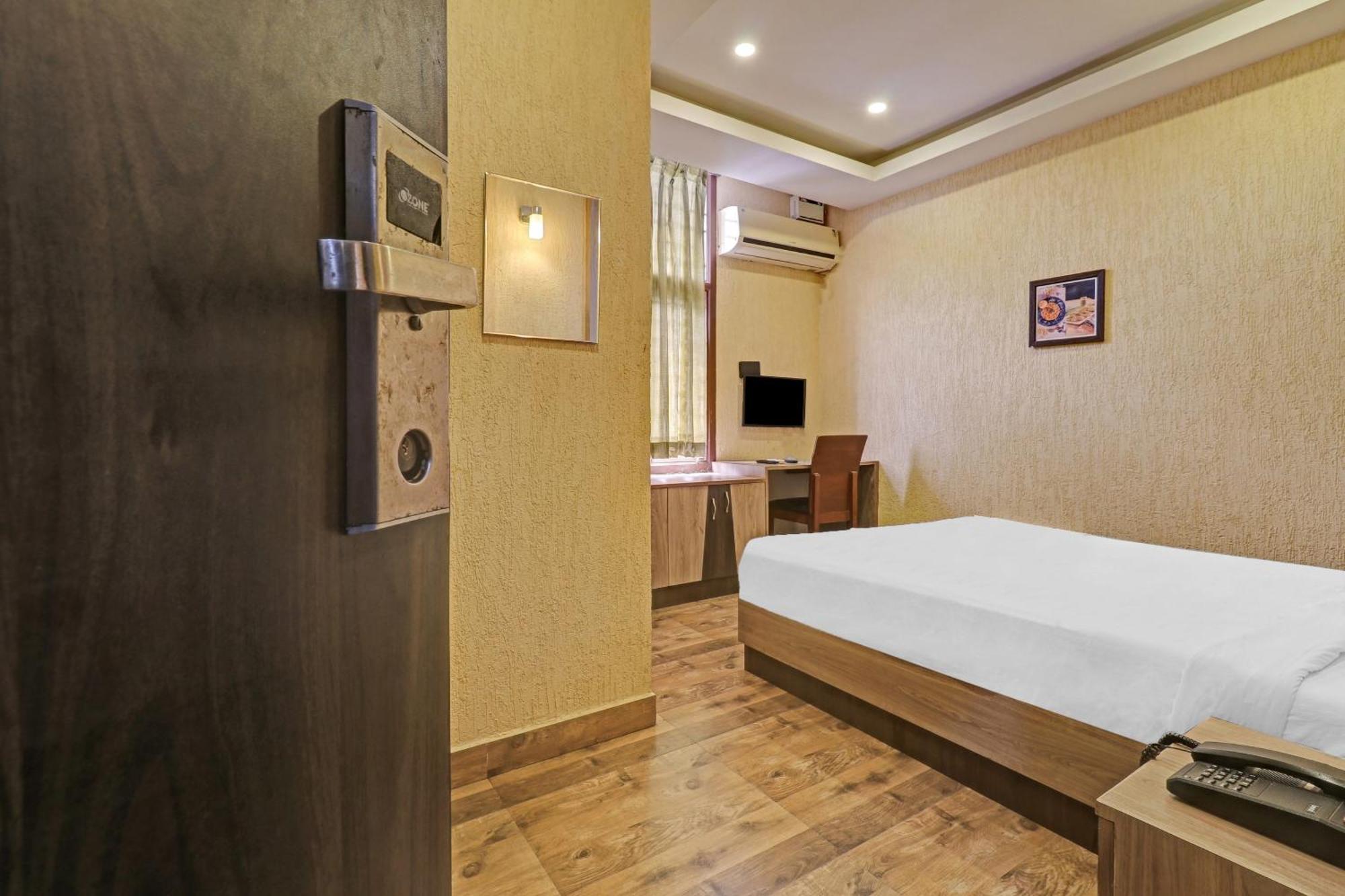 Hotel O Anbu Residency Tiruchirappalli Eksteriør bilde