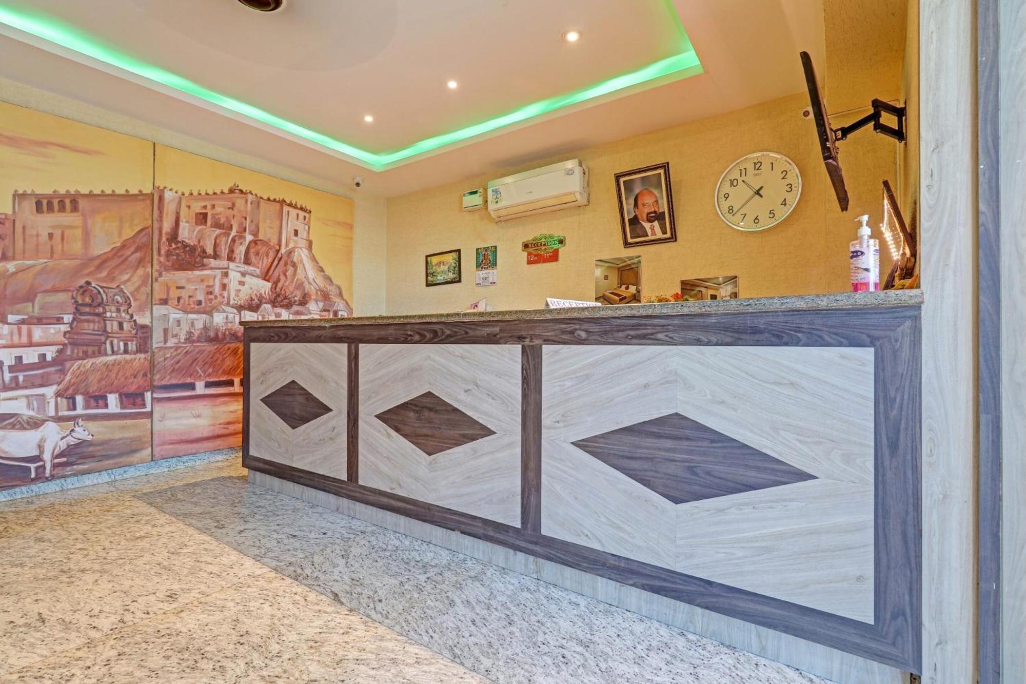 Hotel O Anbu Residency Tiruchirappalli Eksteriør bilde
